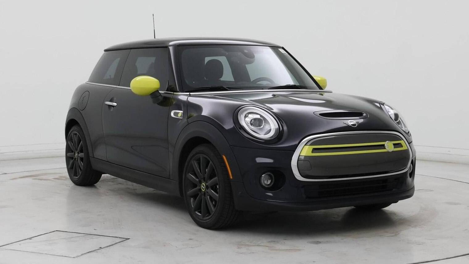 MINI HARDTOP 2021 WMWXP3C09M2N52594 image