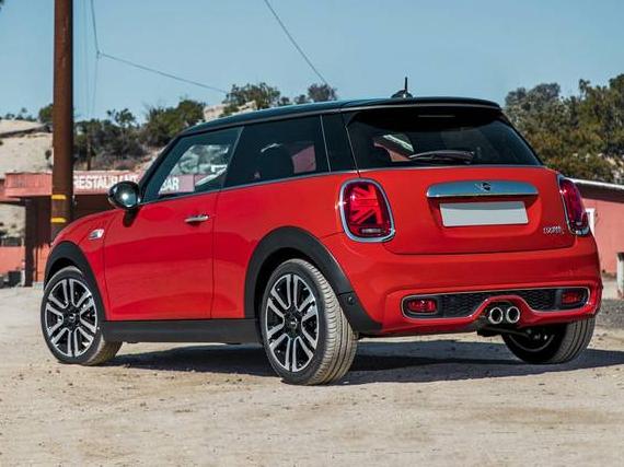 MINI HARDTOP 2021 WMWXU7C08M2P39521 image