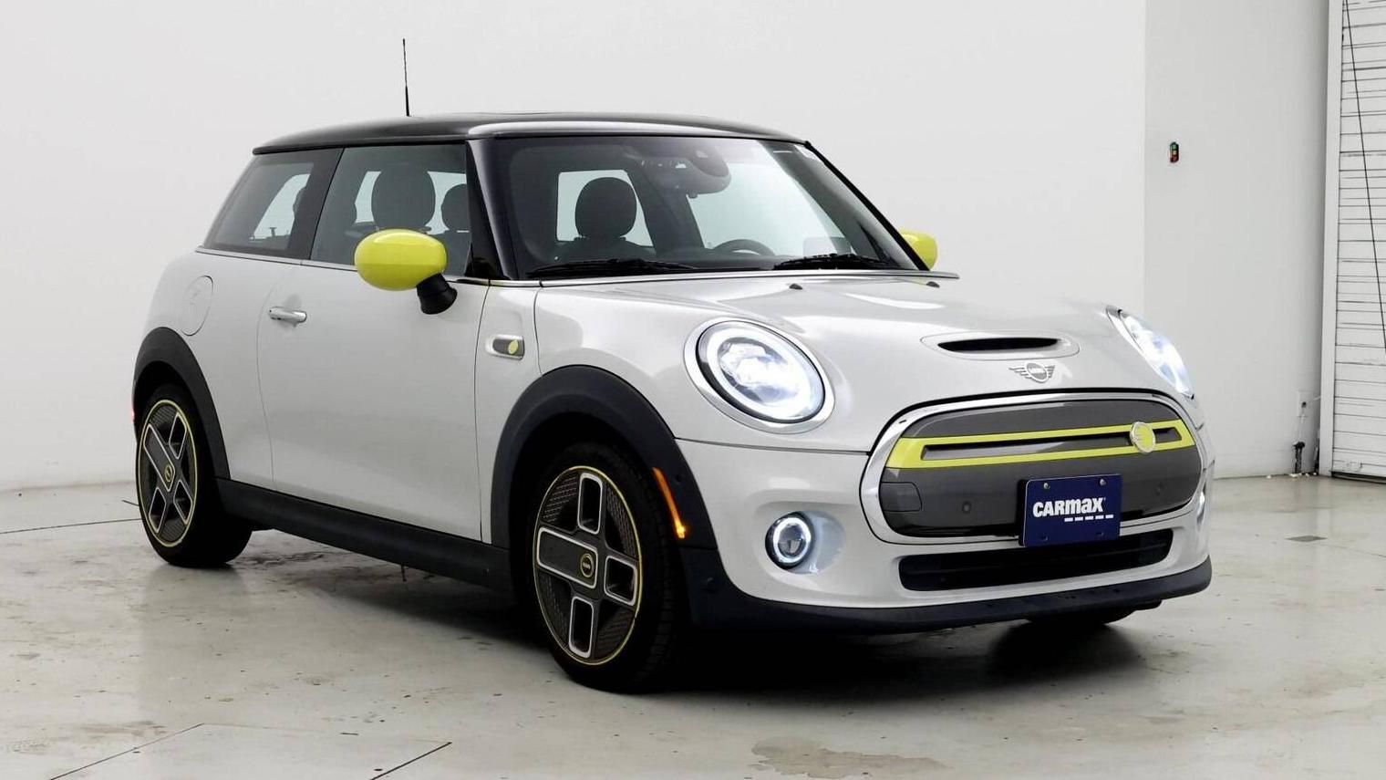 MINI HARDTOP 2021 WMWXP3C01M2N58082 image