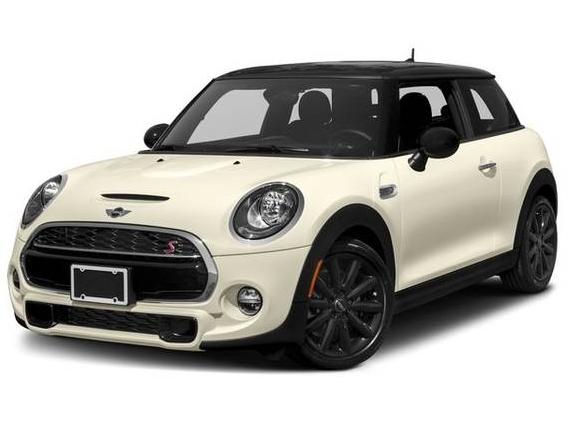 MINI HARDTOP 2017 WMWXP7C33H2A45913 image