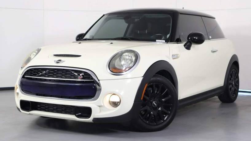 MINI HARDTOP 2017 WMWXP7C50H2A44722 image