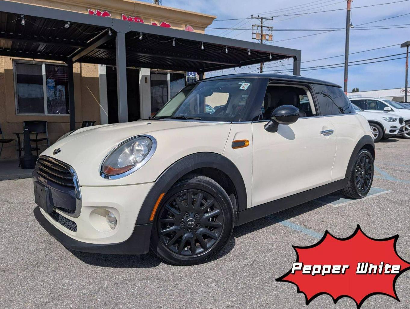 MINI HARDTOP 2017 WMWXP5C35H3C64371 image