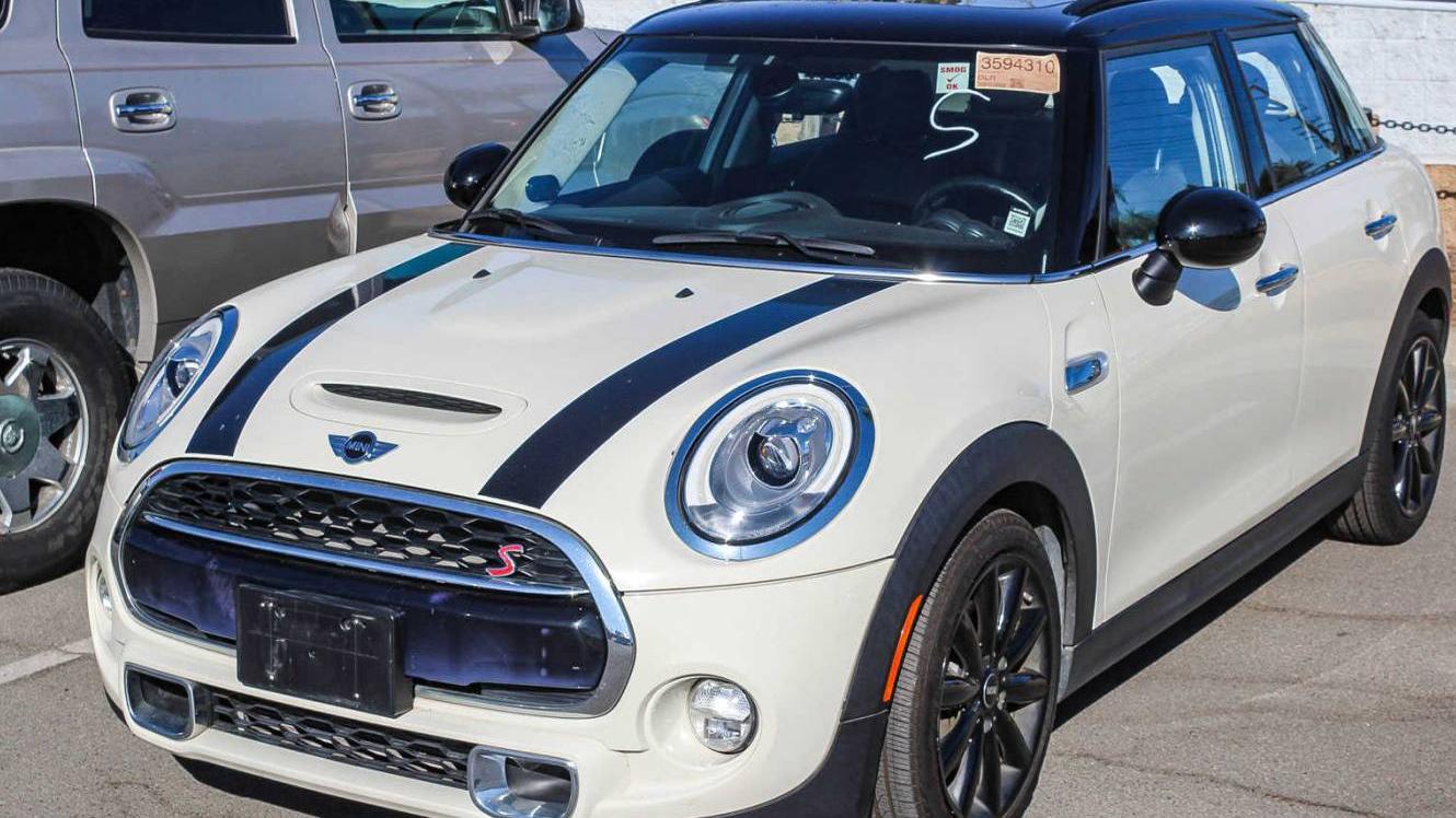 MINI HARDTOP 2017 WMWXU3C30H2B64200 image