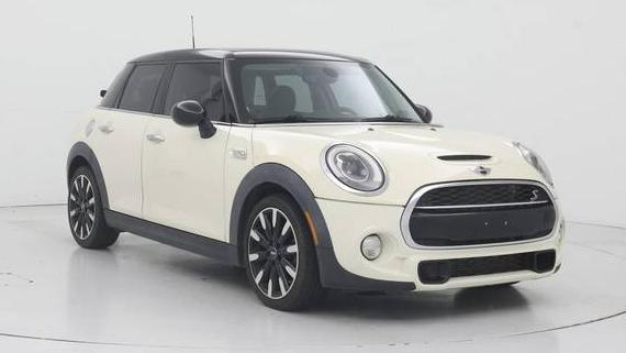 MINI HARDTOP 2017 WMWXU3C33H2F48665 image MINI HARDTOP 2017 WMWXU3C33H2F48665 image