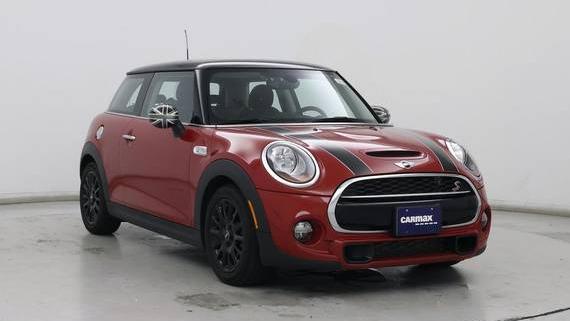 MINI HARDTOP 2017 WMWXP7C38H3B94859 image