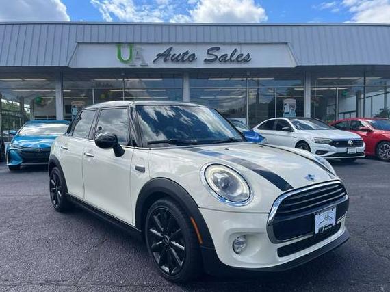 MINI HARDTOP 2017 WMWXU1C59H2E18301 image