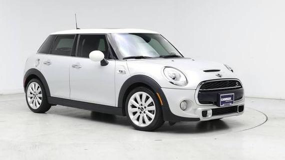 MINI HARDTOP 2017 WMWXU3C50H2D31995 image
