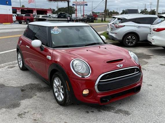 MINI HARDTOP 2017 WMWXP7C34H2A46133 image