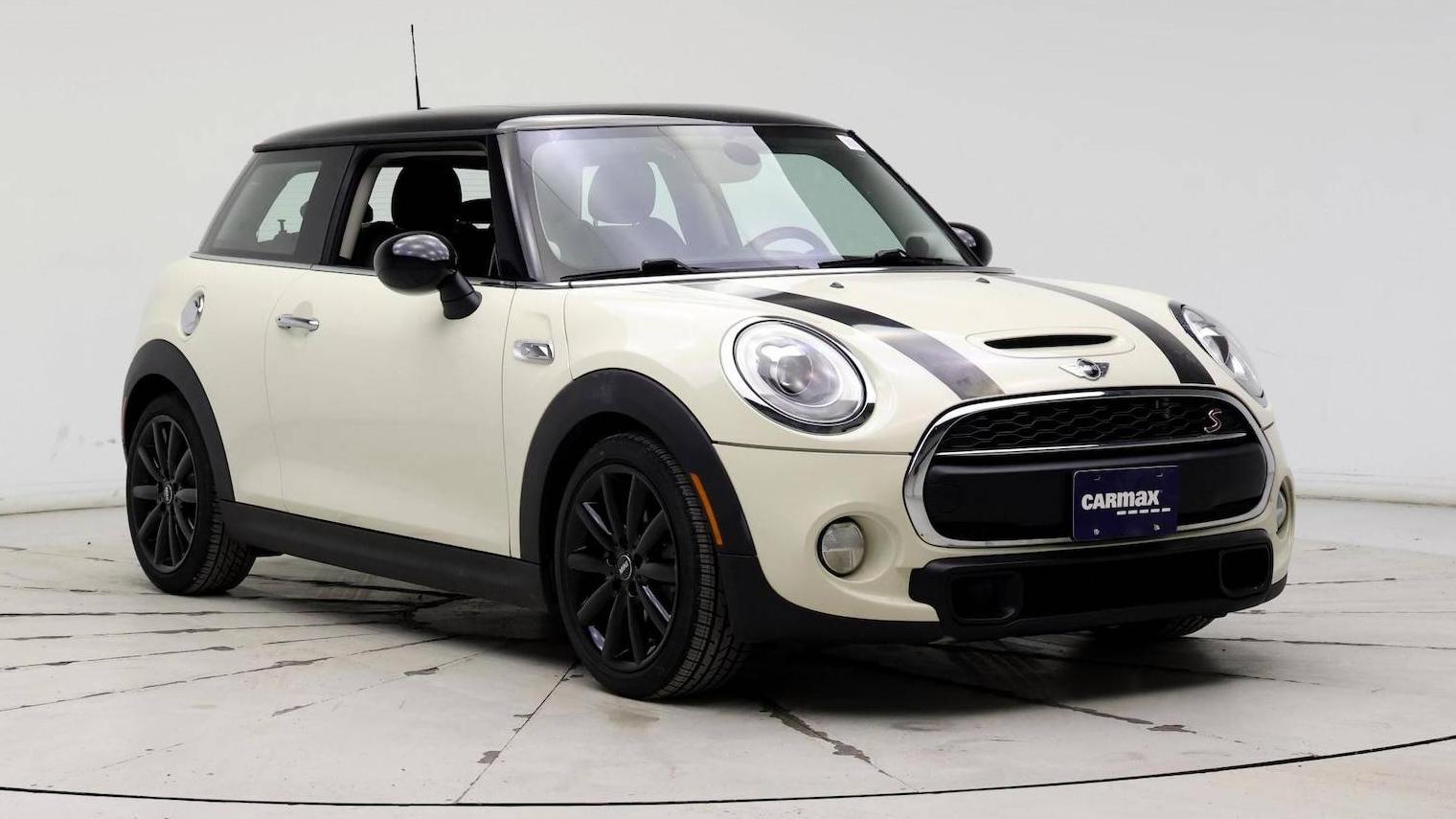 MINI HARDTOP 2017 WMWXP7C31H2A46459 image