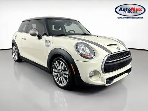 MINI HARDTOP 2017 WMWXP7C35H3B95077 image