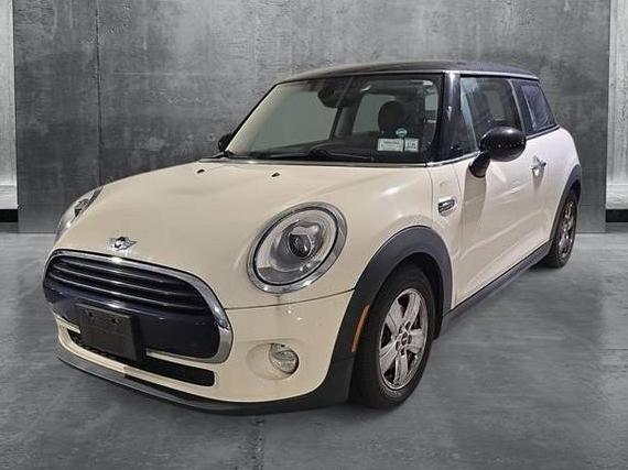 MINI HARDTOP 2017 WMWXP5C57H3B77928 image
