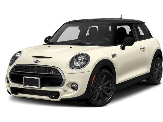 MINI HARDTOP 2017 WMWXP7C38H3B94649 image