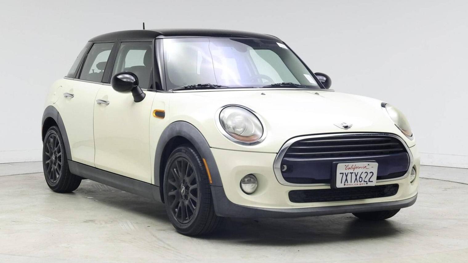 MINI HARDTOP 2017 WMWXU1C33H2F77278 image