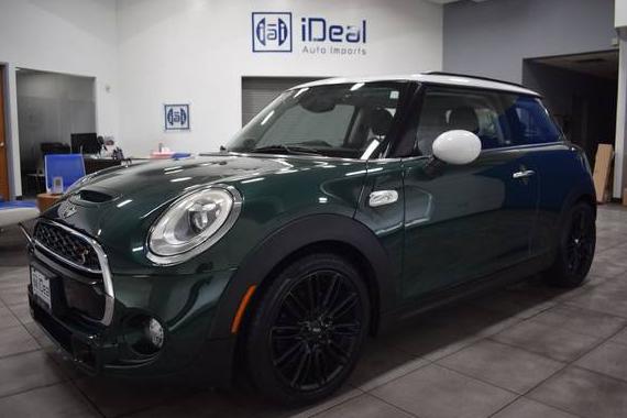 MINI HARDTOP 2017 WMWXP7C39H2A46418 image
