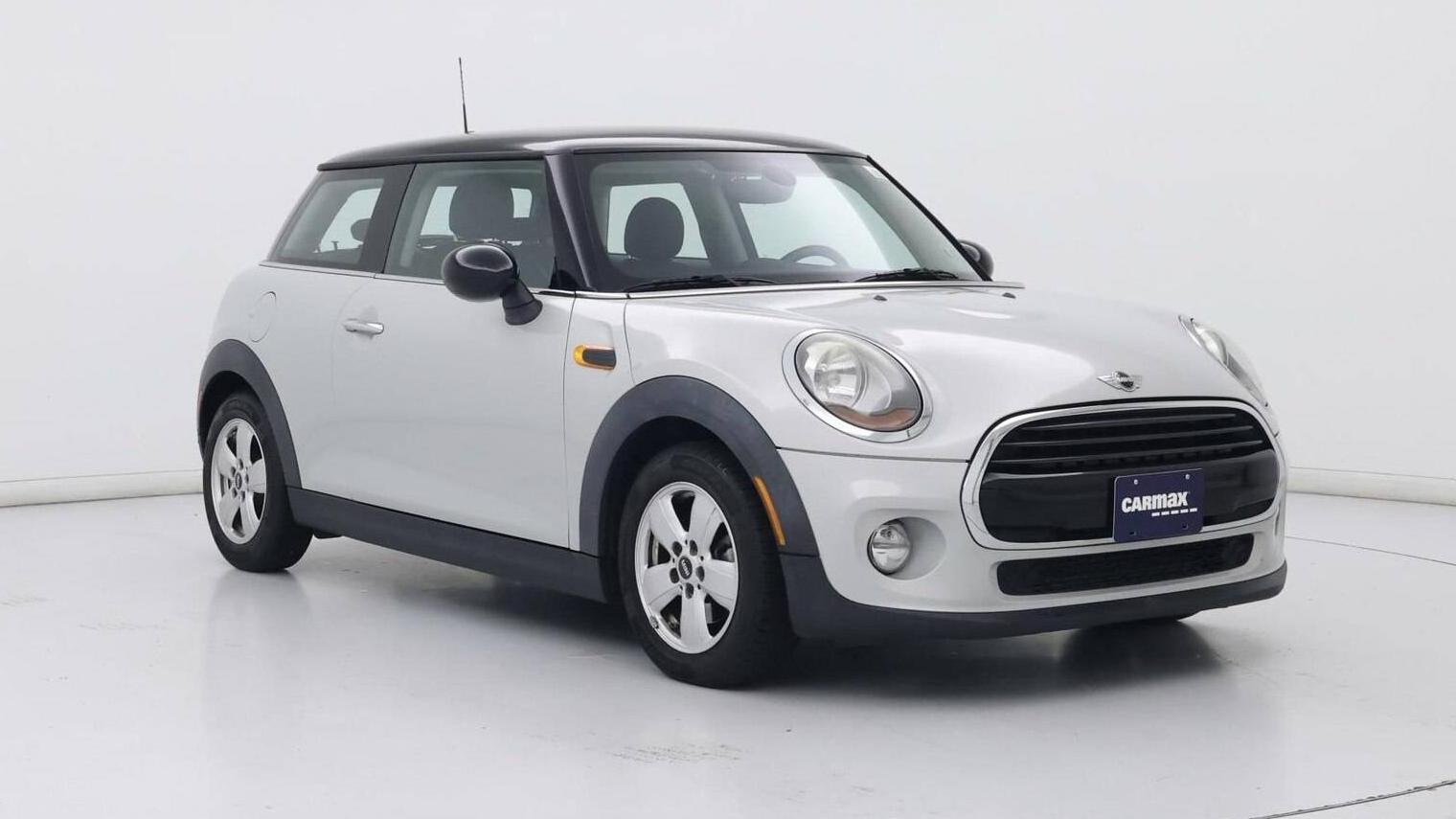 MINI HARDTOP 2017 WMWXP5C55H3B77748 image