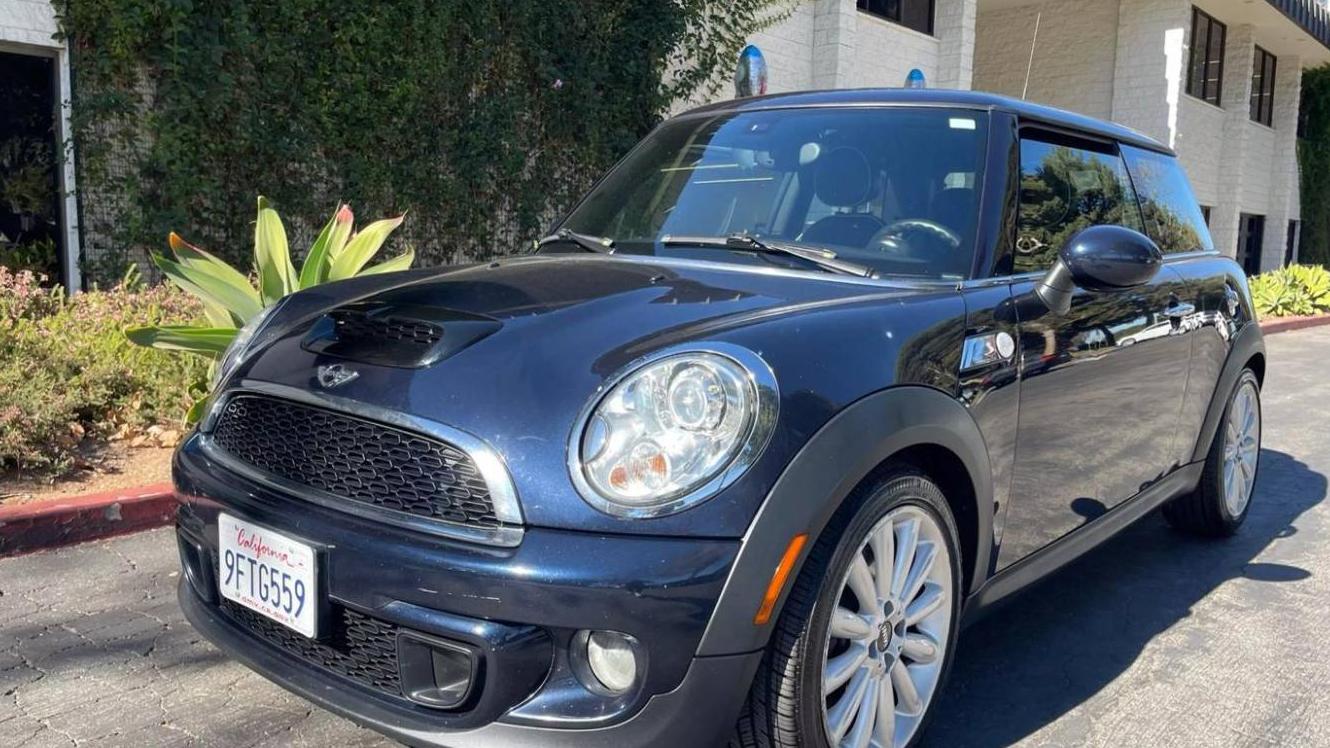 MINI HARDTOP 2012 WMWSV3C57CT386953 image