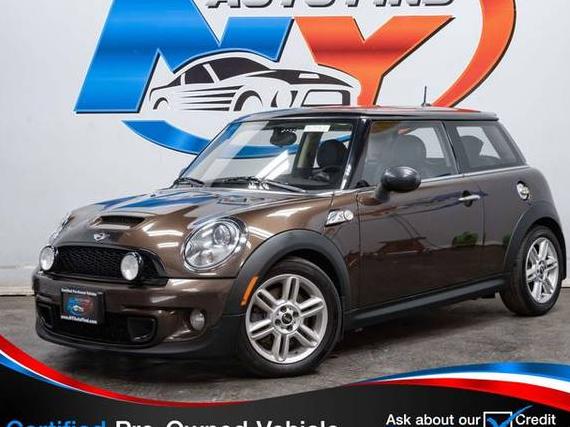 MINI HARDTOP 2012 WMWSV3C58CTY28137 image