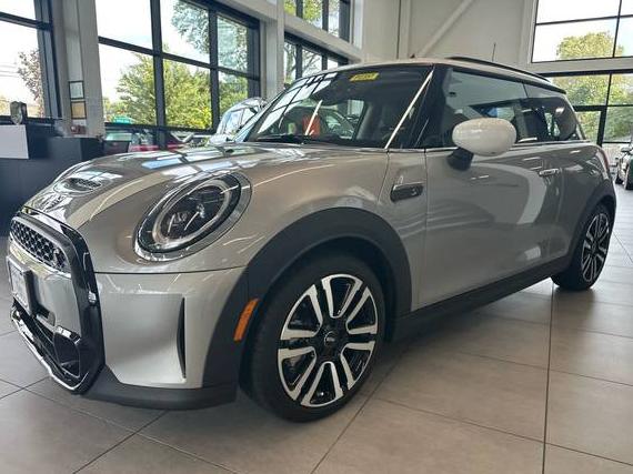 MINI HARDTOP 2024 WMW53DH09R2U92177 image
