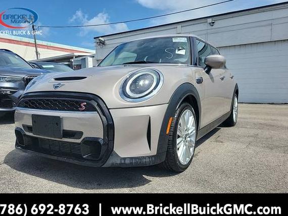 MINI HARDTOP 2024 WMW53DK08R2V35982 image
