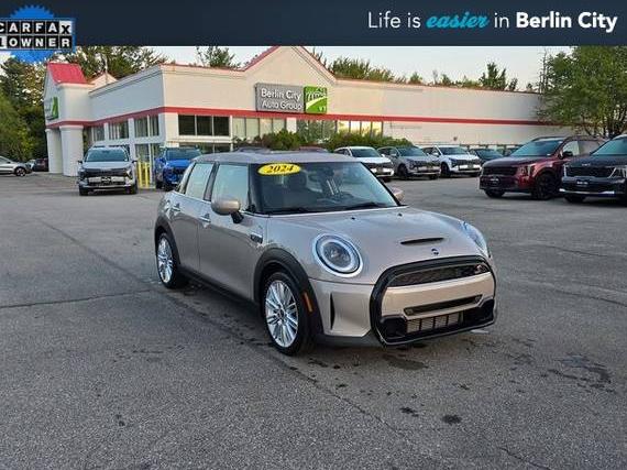 MINI HARDTOP 2024 WMW53DK07R2V40347 image