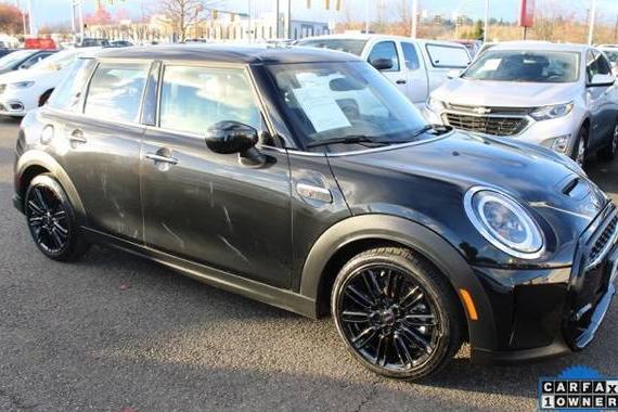MINI HARDTOP 2024 WMW53DK06R2V07064 image