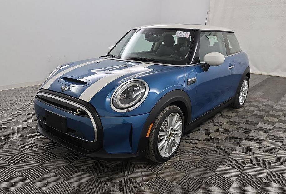 MINI HARDTOP 2024 WMW13DJ09R2U43327 image