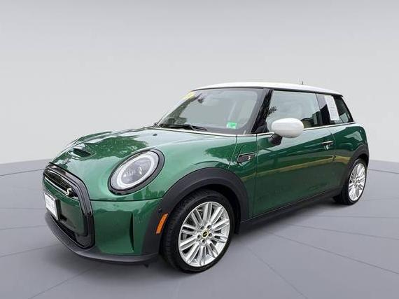 MINI HARDTOP 2024 WMW13DJ08R2V38526 image