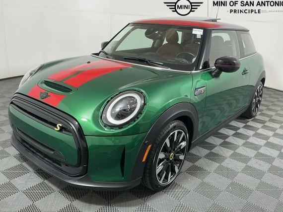 MINI HARDTOP 2024 WMW13DJ03R2V21892 image