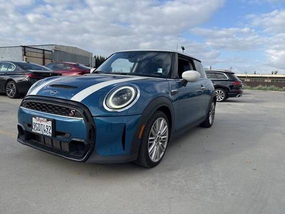 MINI HARDTOP 2024 WMW53DH02R2U37702 image