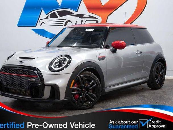 MINI HARDTOP 2024 WMW73DH01R2V06792 image