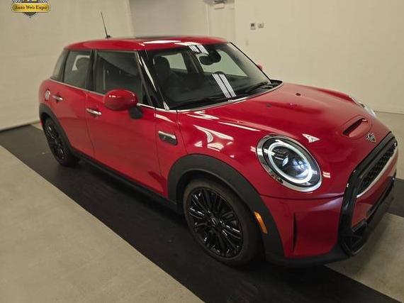 MINI HARDTOP 2024 WMW53DK06R2U44287 image