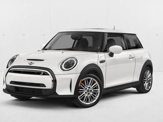 MINI HARDTOP 2024 WMW13DJ02R2U86987 image MINI HARDTOP 2024 WMW13DJ02R2U86987 image