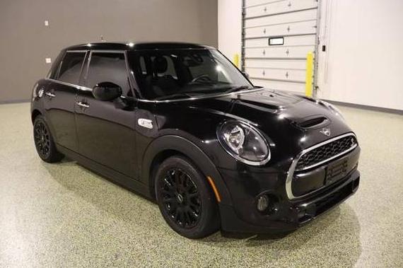 MINI HARDTOP 2020 WMWXU9C09L2M06609 image MINI HARDTOP 2020 WMWXU9C09L2M06609 image