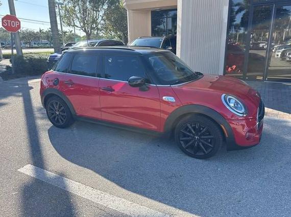 MINI HARDTOP 2020 WMWXU9C06L2M00198 image