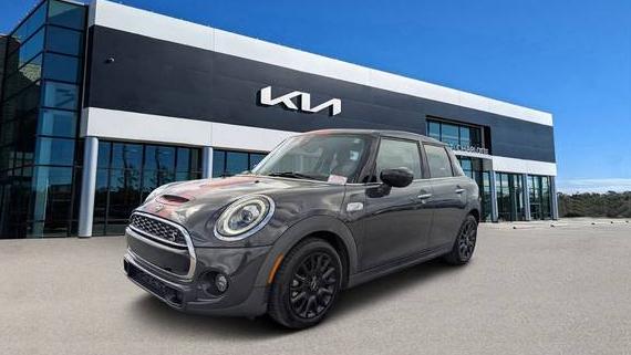MINI HARDTOP 2020 WMWXU9C0XL2M17571 image