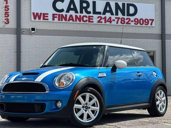 MINI HARDTOP 2011 WMWSV3C59BTY24354 image