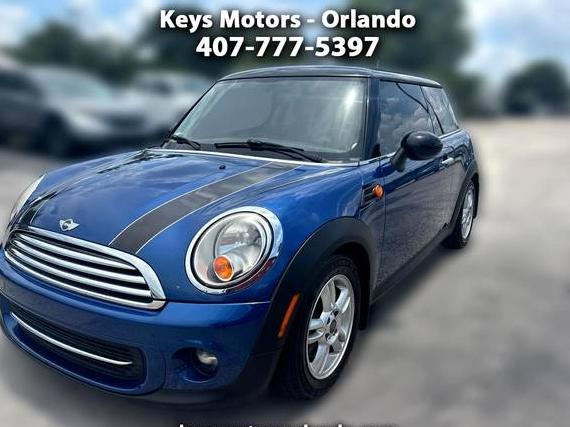 MINI HARDTOP 2013 WMWSU3C56DT684656 image