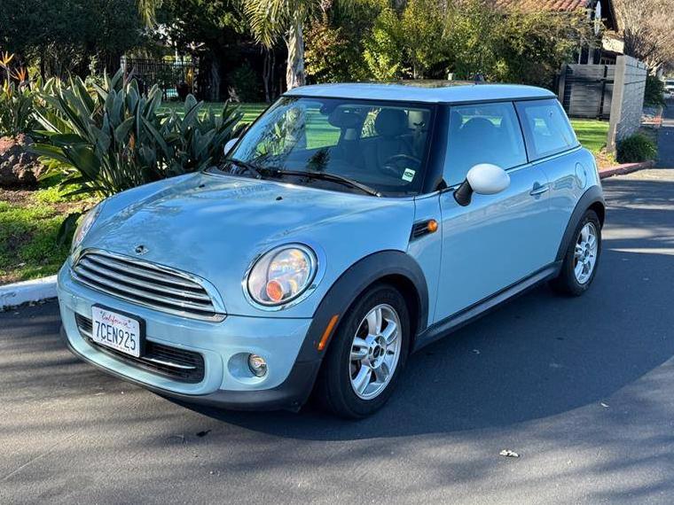 MINI HARDTOP 2013 WMWSU3C55DT689959 image