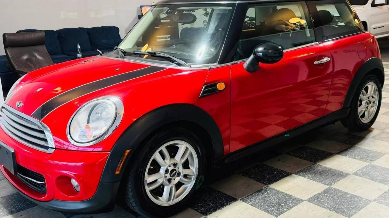 MINI HARDTOP 2013 WMWSU3C54DT544718 image