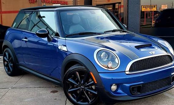 MINI HARDTOP 2013 WMWSV3C56DT394883 image