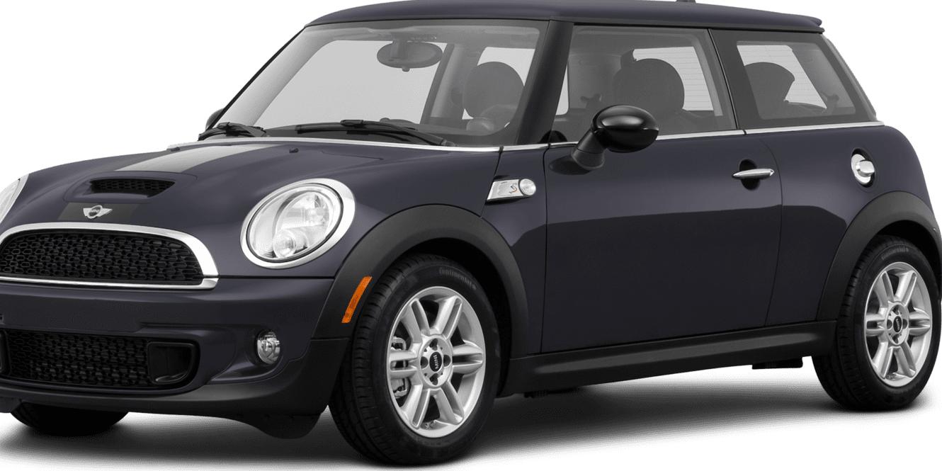 MINI HARDTOP 2013 WMWSV3C51DT389185 image