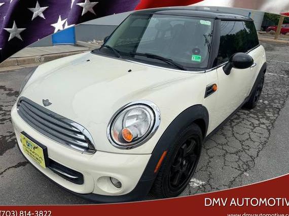 MINI HARDTOP 2013 WMWSU3C58DT373536 image