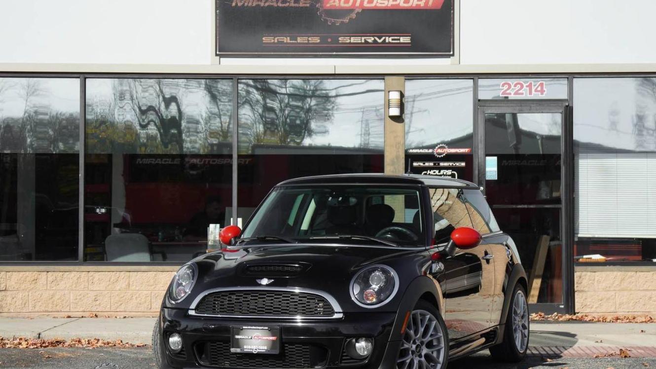 MINI HARDTOP 2013 WMWSV3C58DT480129 image