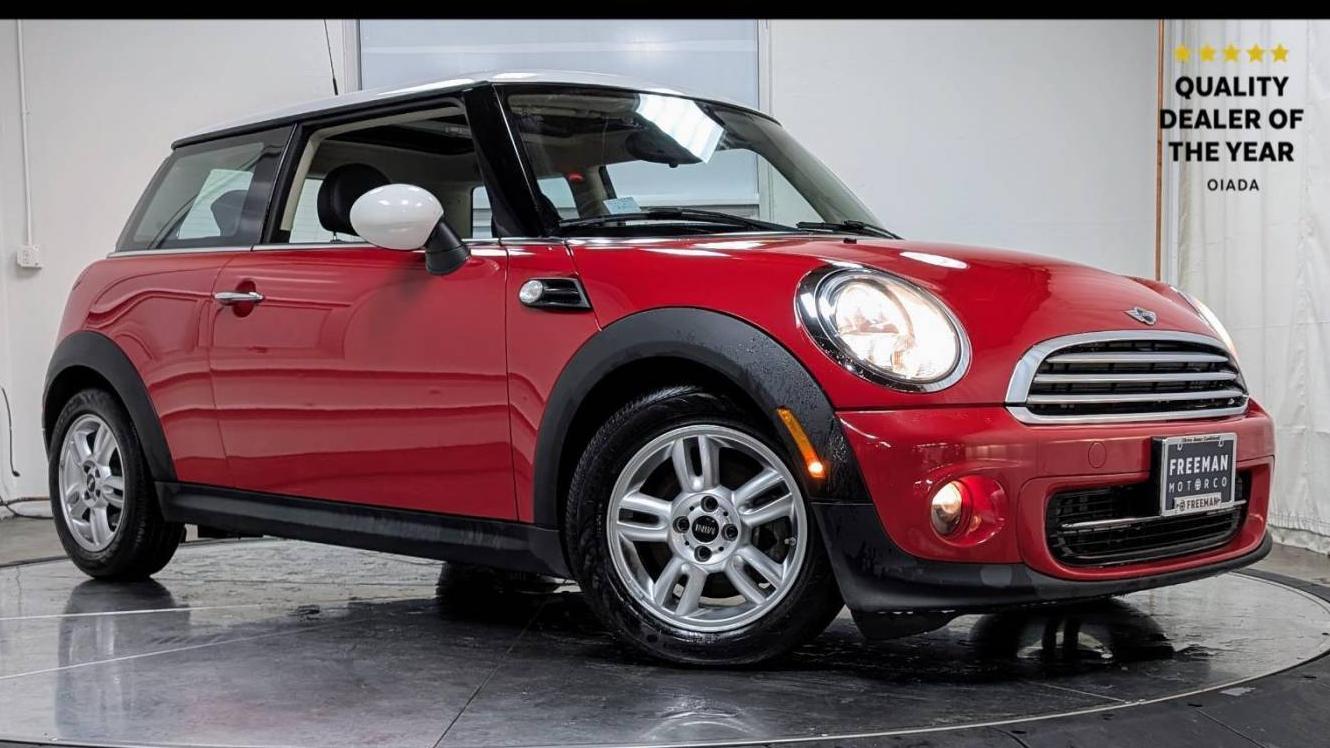 MINI HARDTOP 2013 WMWSU3C54DT373212 image