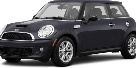 MINI HARDTOP 2013 WMWSV3C56DT389652 image