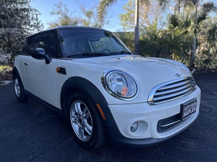 MINI HARDTOP 2013 WMWSU3C53DT689104 image