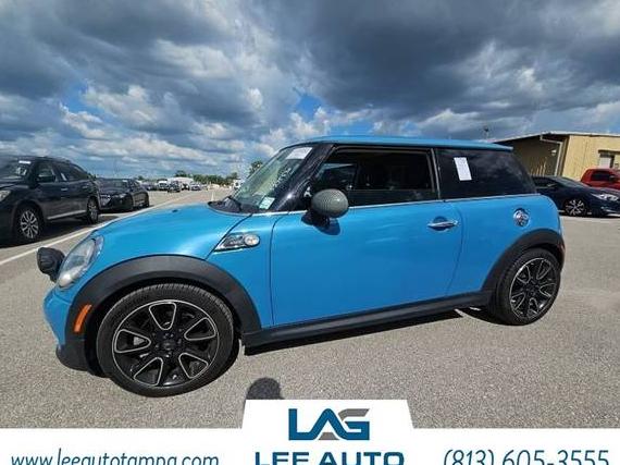 MINI HARDTOP 2013 WMWSV3C55DT389187 image