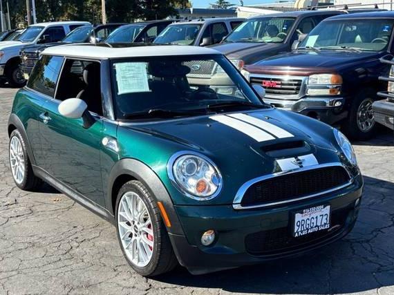 MINI HARDTOP 2010 WMWMF9C55ATF97710 image