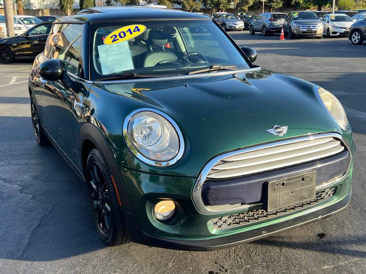 MINI HARDTOP 2014 WMWXM5C50ET936064 image MINI HARDTOP 2014 WMWXM5C50ET936064 image