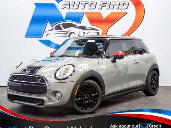 MINI HARDTOP 2015 WMWXP7C5XF2A35698 image